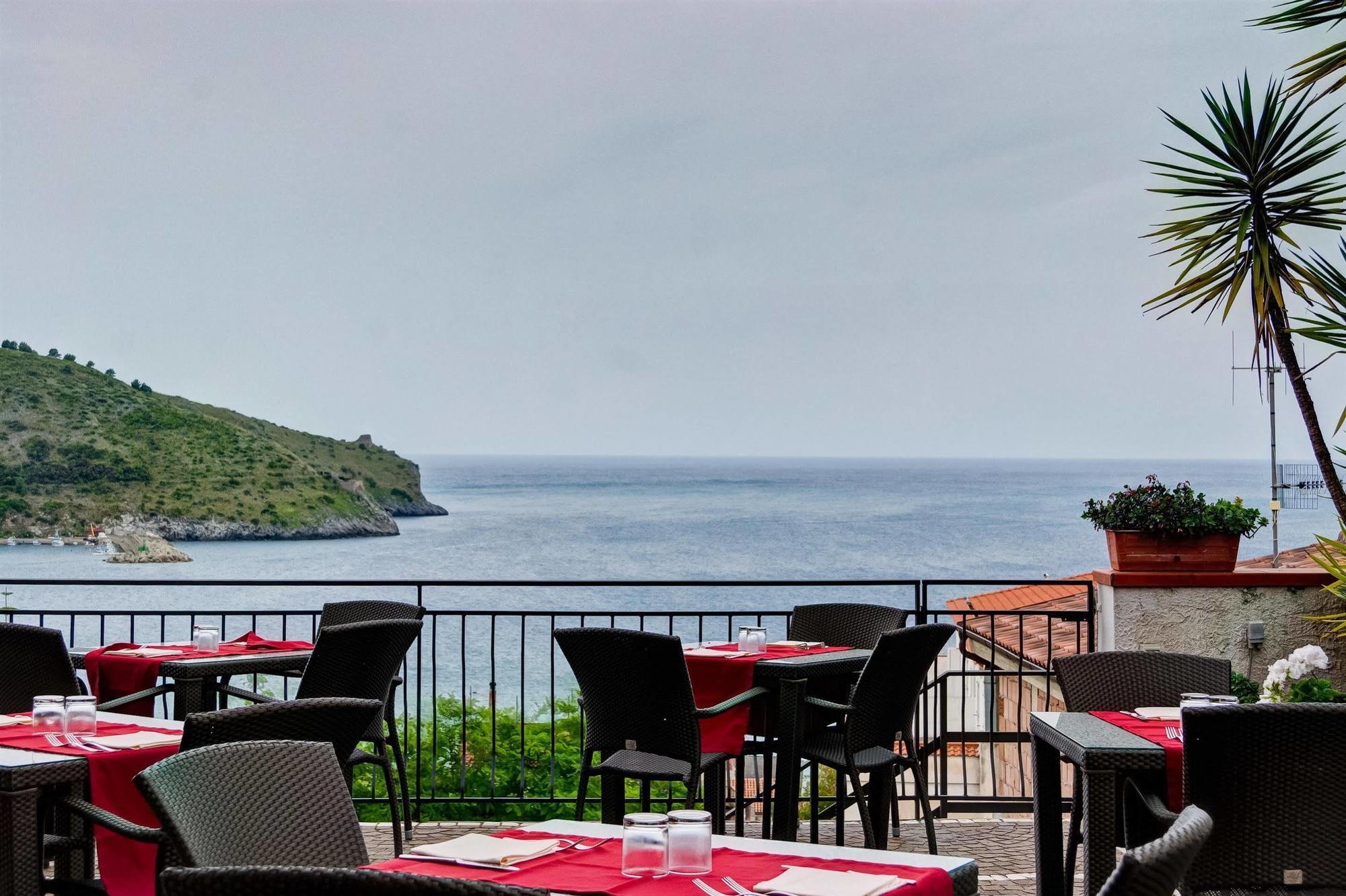 Best Western Hotel La Conchiglia Palinuro Bagian luar foto